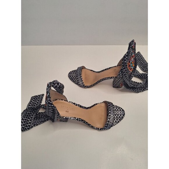 💙 Trina Turk INC - Heels - Picture 5 of 9